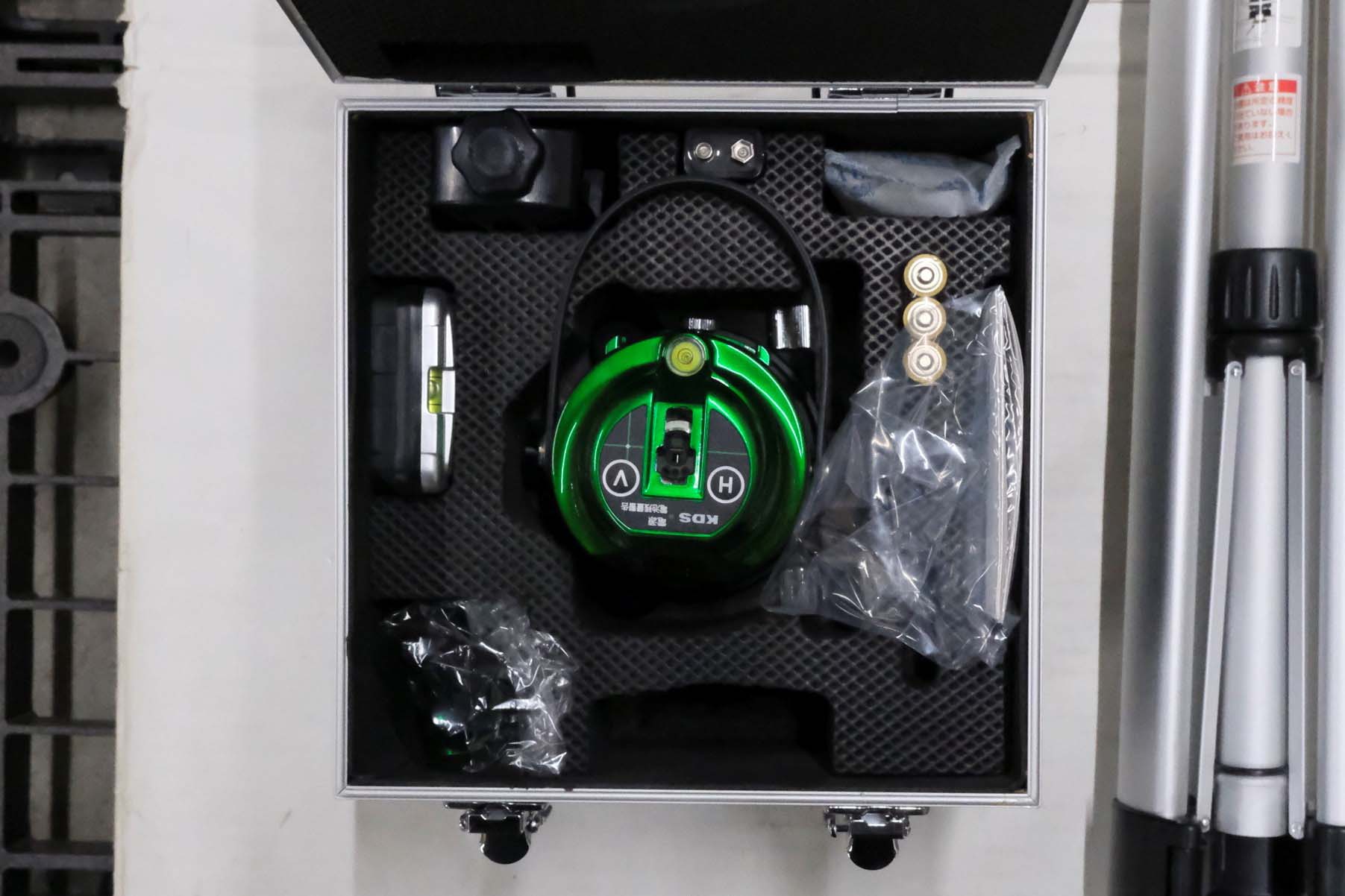 リアルグリーンレーザーATL-D1RG　受光器･三脚付