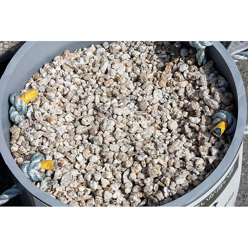 伊勢砂利 3分　約15kg