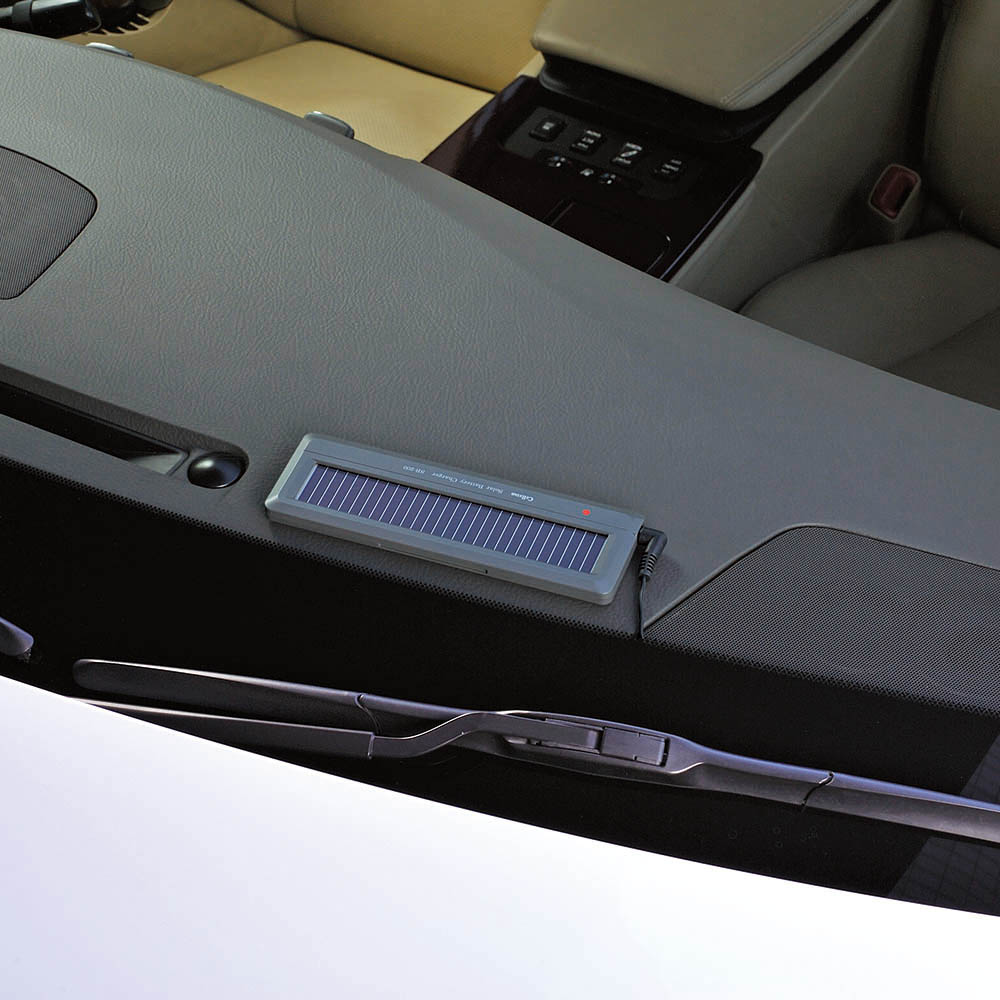 セルスター ソーラー充電器　SB200